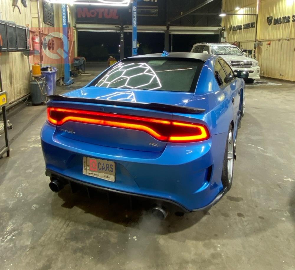 دودج تشارجر